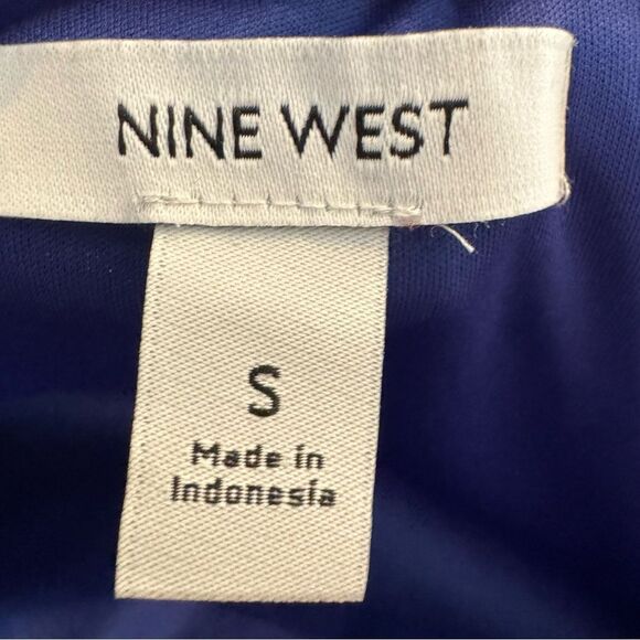 Nine West Long Sleeve V-Neck Button Front Blouse, Size Small - Picture 10 of 12